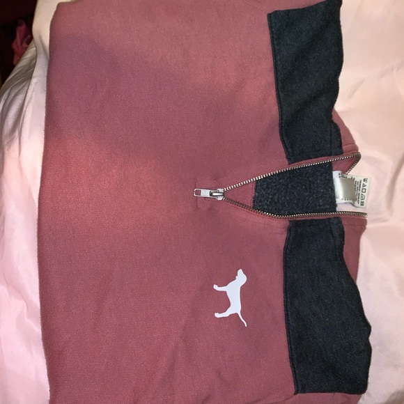 Pink pull over - Picture 1 of 1